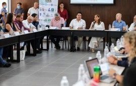 “Necesitamos un nuevo pacto económico y social para lograr prosperidad en Quintana Roo”: Mara Lezama