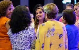 “Sólo con las mujeres es posible la Cuarta Transformación”: Mara