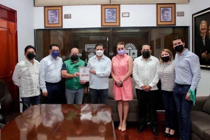 Vivas quiere otro cargo público, y va contra el Congreso por no permitirle competir por el Idaiqroo