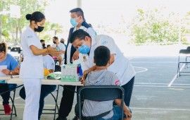 Buena respuesta de niñas y niños de Tulum a jornada de vacunación anti covid
