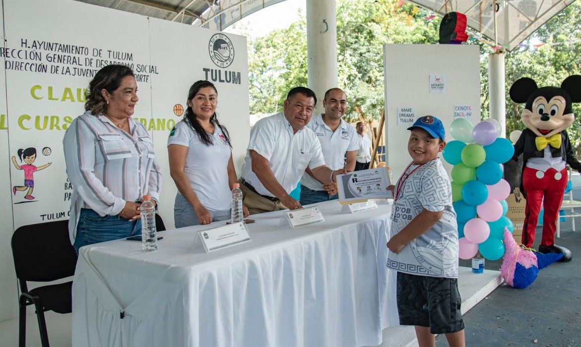 Clausuran con éxito curso de verano “Baaxlo’ob Paalalo’ob” en Tulum