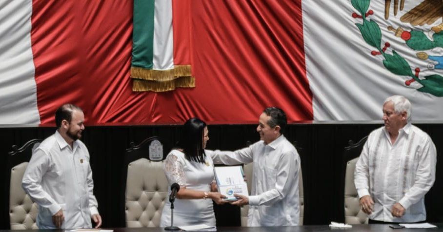 LEJOS DEL PAN Y CERCA DE LA 4T | El VI Informe de CJ muestra el nuevo lugar que quiere ocupar en la política del estado