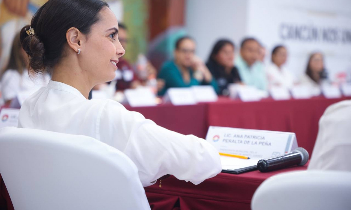 Ana Paty se reúne con su gabinete, y les pide trabajar “de manera coordinada y bajo una misma directriz política”