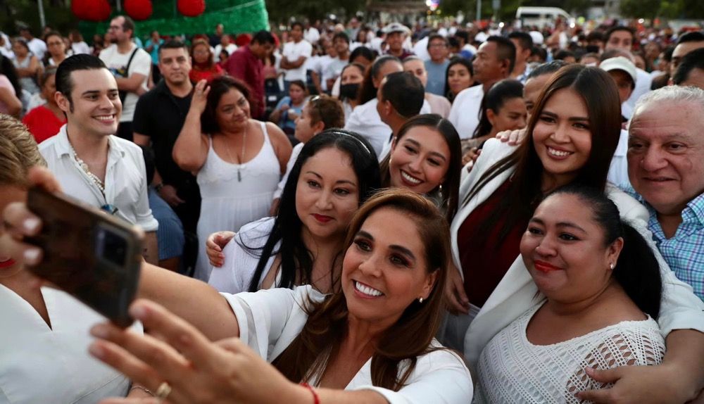 ALTAVOZ | ¿Diferencias entre socios en BJ?: Anahí muestra músculo y los “verdes” pintan su raya
