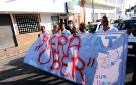 TAXISTAS, EL OTRO PODER FÁCTICO QUE SALE A PRESIONAR AL GOBIERNO | No quieren a Uber y anuncian cortes de ruta