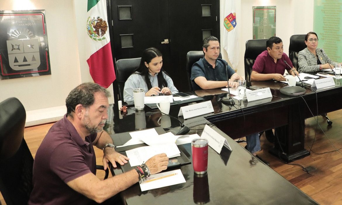 Aprueban en comisiones operación de mototaxis… pero no de UBER