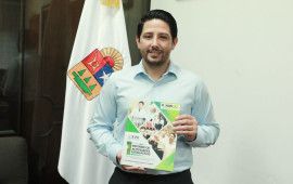 Presenta diputado Renán Sánchez Tajonar su primer informe de actividades legislativas