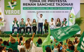 El Verde se reúne en Cozumel para la toma de protesta de Renán Sánchez; que pide “dejar de lado las diferencias” en el partido