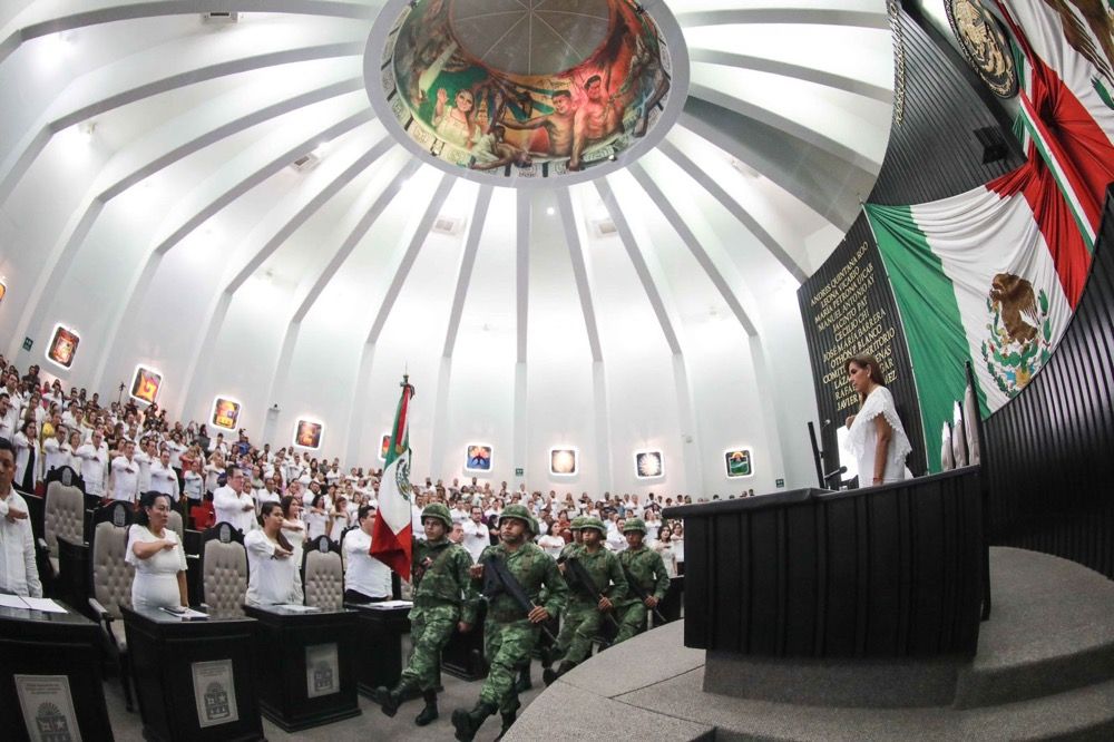 ¿SE ACABÓ EL BONO DEMOCRÁTICO? | PRD denuncia a Mara por incluir su imagen en un mural del Congreso