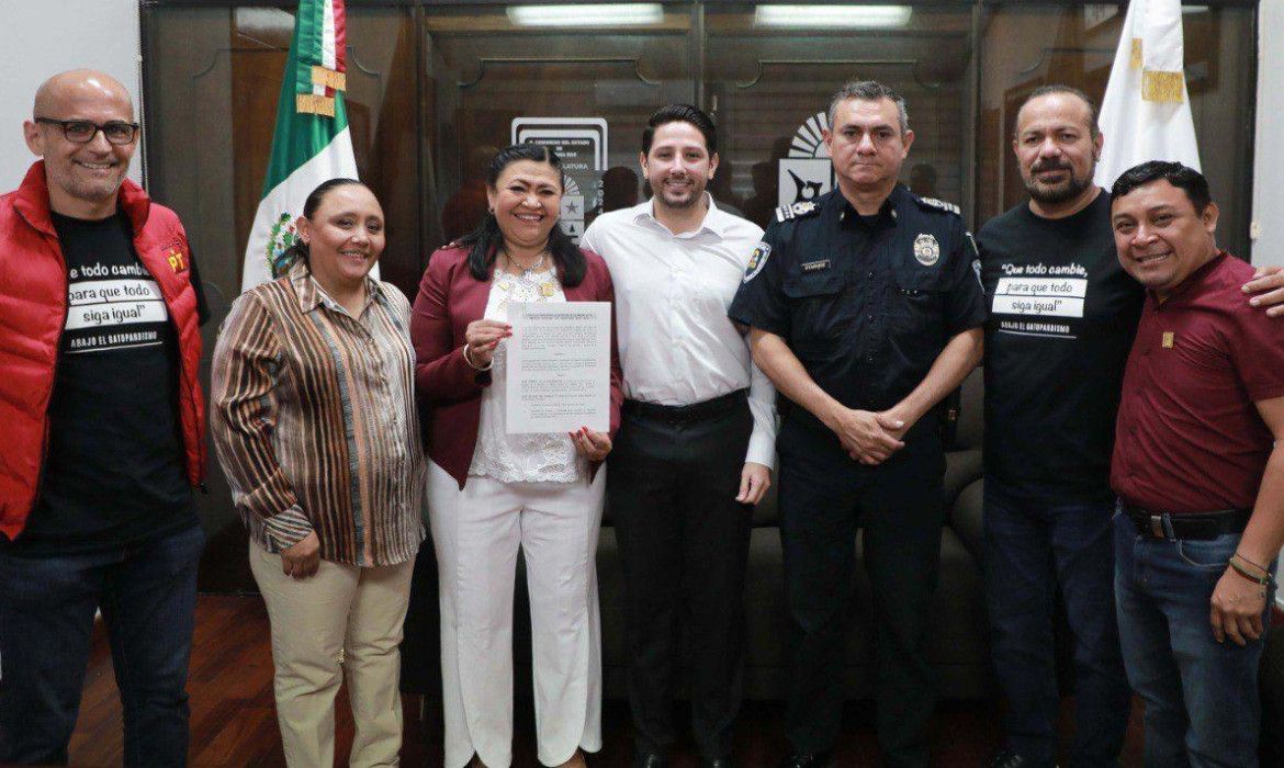 Recibe Congreso iniciativa de Ley de Seguridad Ciudadana de Mara Lezama | “Trabajamos en unidad con la gobernadora para garantizar la paz y la seguridad”: Renán Sánchez