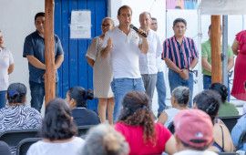 Diego Castañón lleva todo el gabinete a Chemuyil y Akumal, para atender las necesidades de las comunidades