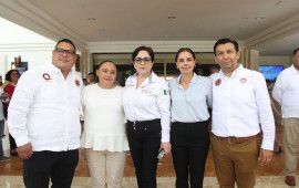 Recibe Ana Paty a expertos de Protección Civil de todo el país en reunión nacional