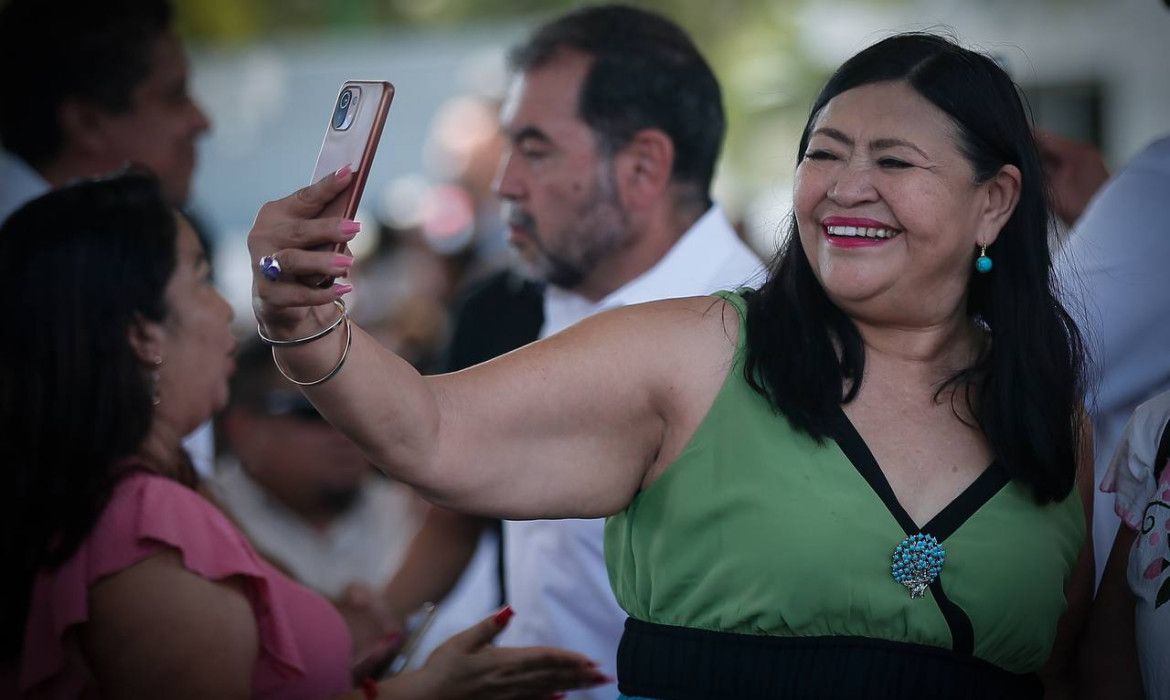 Con Anahí en retirada, suben el nombre de Mildred Ávila como tercera en discordia para Cancún