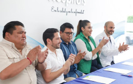 Firma Renán Sánchez convenio con Amerimed para facilitar a los cozumeleños el acceso a servicios médicos especializados