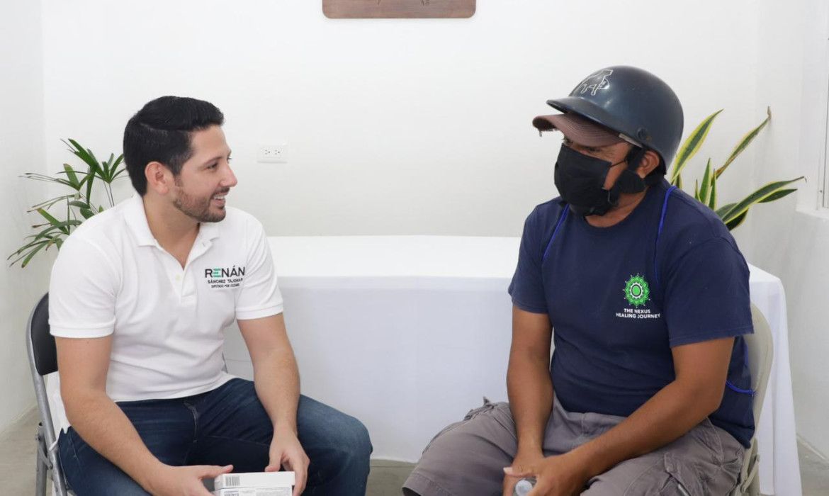 Atiende Renán Sánchez nuevas solicitudes en materia de salud de los cozumeleños
