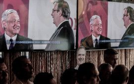 Ebrard, la primera corcholata que renuncia y sale a recorrer el país como candidato de la 4T