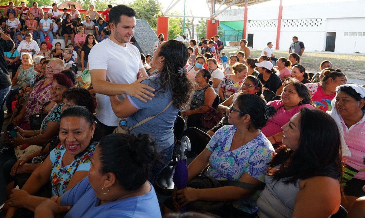 “Cada mes, ‘Mujer Es Vida’ seguirá beneficiando a 50 mil quintanarroenses”: Pablo Bustamante