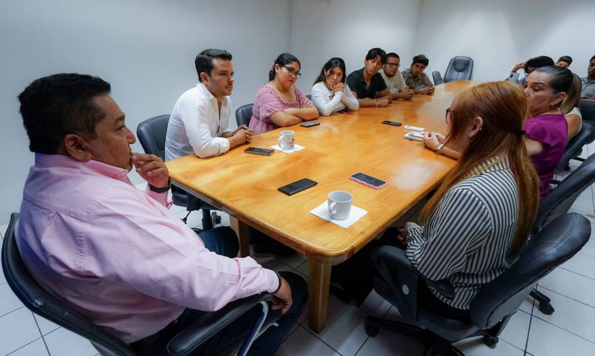 Se reúne Pablo Bustamante con la comunidad estudiantil del Instituto Tecnológico de Cancún
