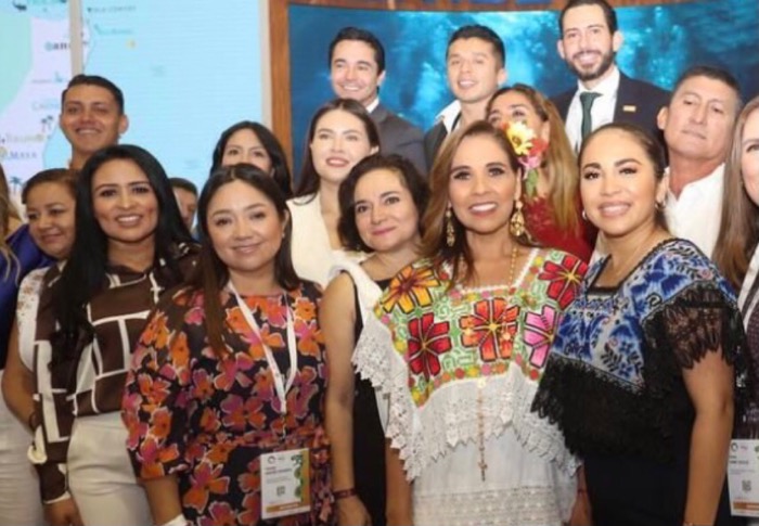 INTERFACE |  A revisión, trabajo de Mary Hernández, Yennsuni Martínez y Blanca Merari Dziu