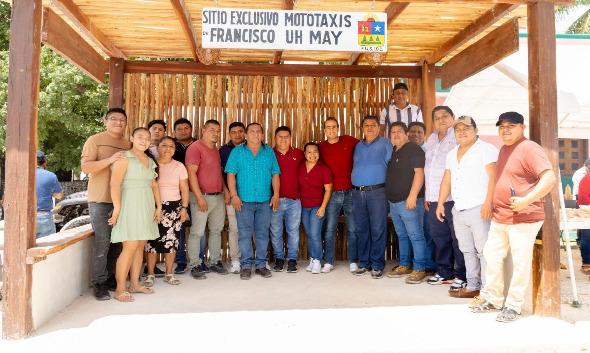 Diego Castañón inaugura sitio exclusivo de mototaxis en Francisco Uh May