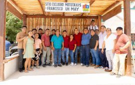 Diego Castañón inaugura sitio exclusivo de mototaxis en Francisco Uh May