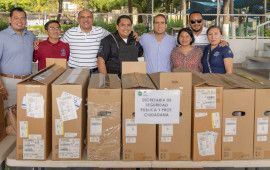 Diego Castañón entrega nuevos equipos para mejorar trámites y servicios en el Ayuntamiento de Tulum