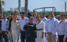 Mara entrega 689 vehículos y un helicóptero a Seguridad Pública para el estado y los municipios