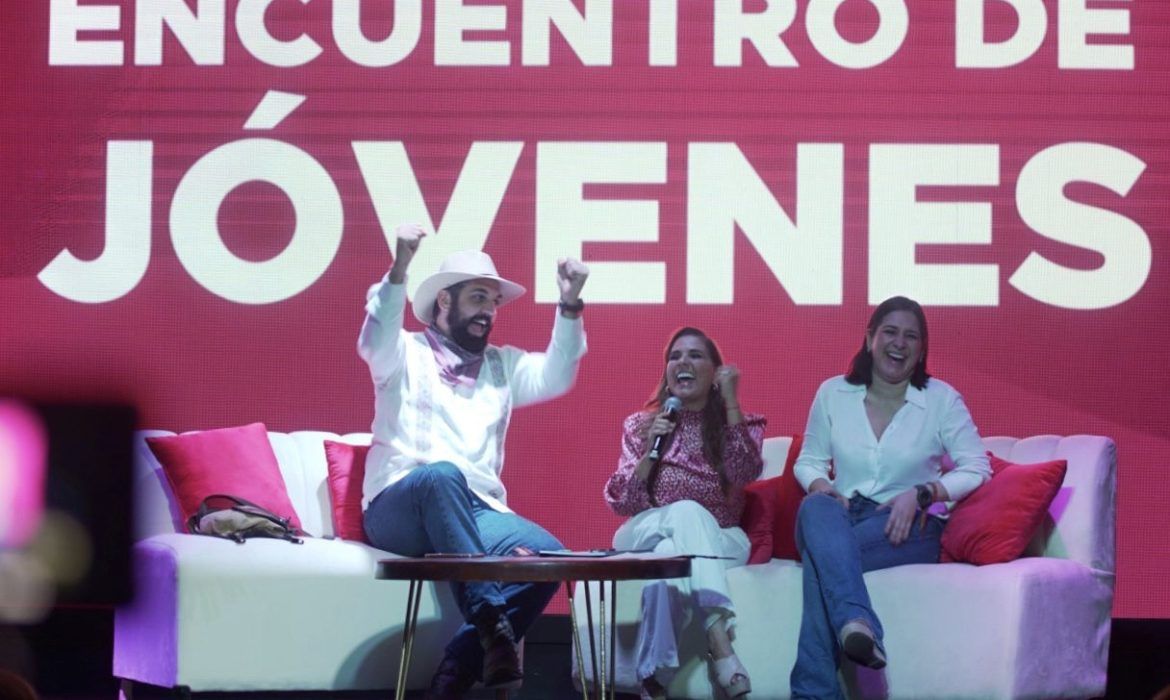 “Hagamos y demos la mejor versión de nosotros mismos”, dice Mara a cientos de jóvenes solidarenses