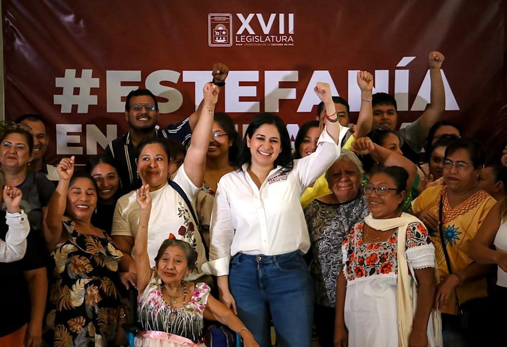 Rinde Estefanía Mercado el Informe del pueblo