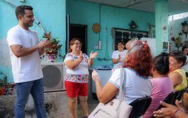 Dan programas sociales independencia económica a mujeres cancunenses: Pablo Bustamante