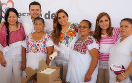 Acompaña Pablo Bustamante a la Gobernadora Mara Lezama, a la entrega directa y gratuita de Artesanas del Bienestar en Cancún