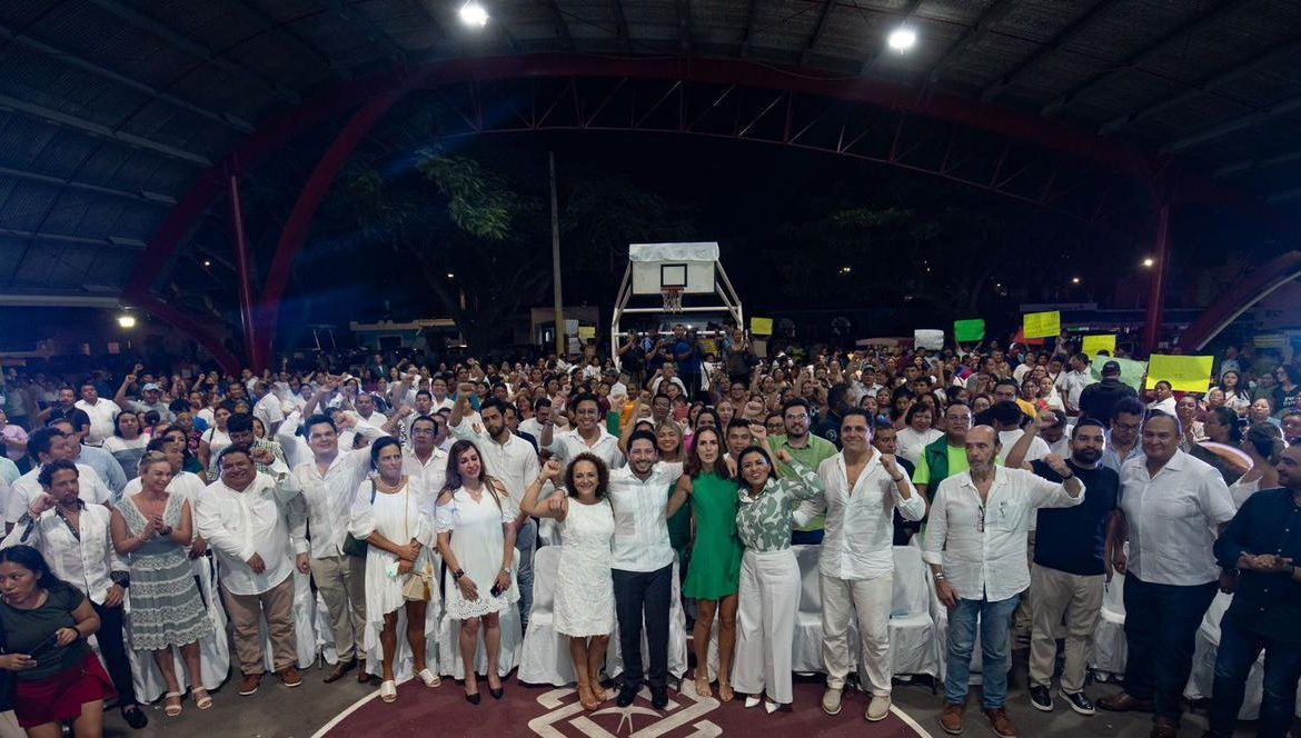 Rinde Renán Sánchez en Cozumel su Primer Informe de Resultados