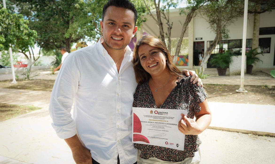 Pablo Bustamante se reúne con agentes culturales para acordar proyectos para el bienestar familiar