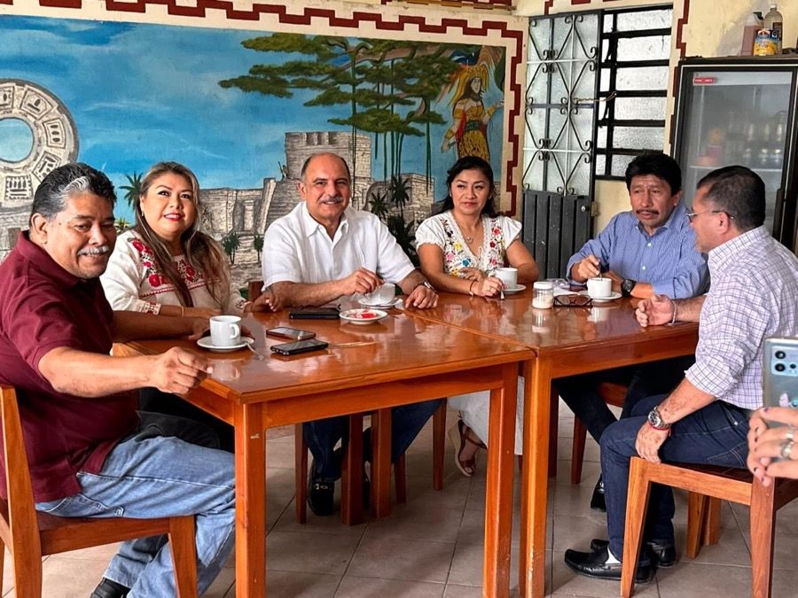 Difunden “desayuno político” con mensaje de frente opositor en Tulum