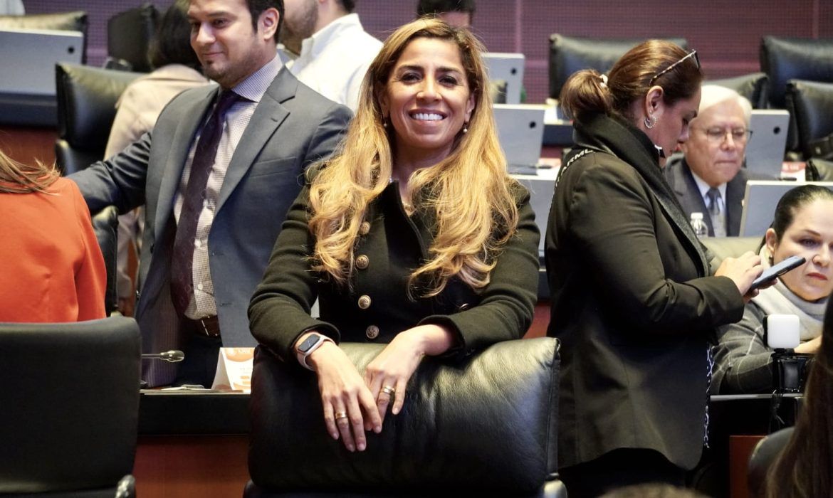 MORENA registra a Marybel como suplente de Elda Xix en el D2 federal; no aparecerá en la boleta (documento)