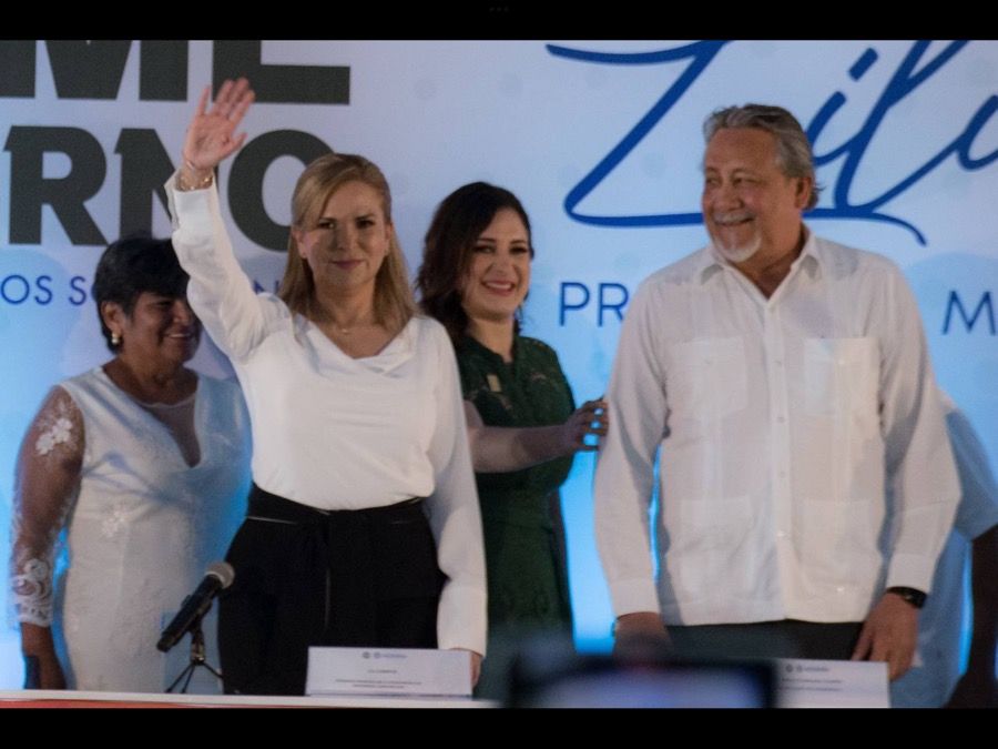 ¿INICIA LA GUERRA? | Lili y Estefanía convocan a posada a la misma hora y lugar en Playa, y todo se sale de control