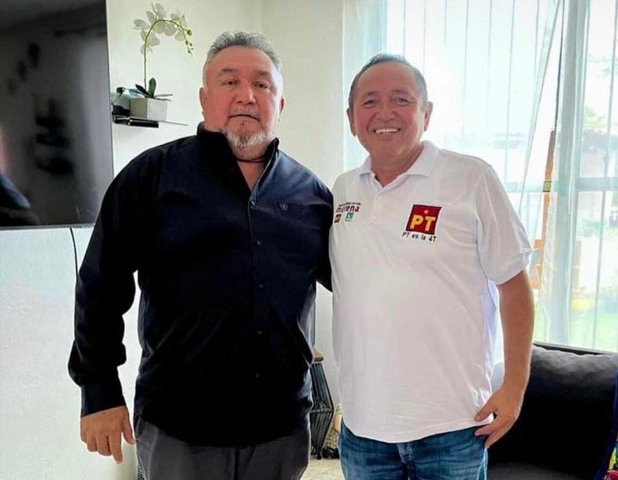Nivardo y Mayito se sacan la “foto de la unidad” en Lázaro Cárdenas ¿cuánto durará la pax marista?