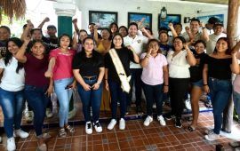 Lleva Renán Sánchez propuestas a jóvenes de Cozumel para impulsar la transformación