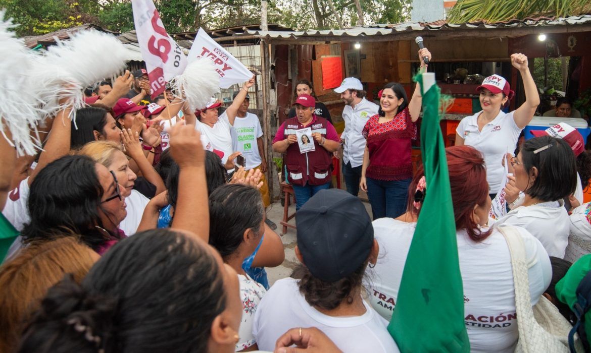 “No solo es embellecer las zonas turísticas, también es atender nuestras colonias”, dice Estefanía en visita a Vecinos de Cristo Rey y Villas Riviera