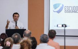 Pedro Joaquín presenta el programa “Escudo Cozumel”, basado en las políticas de seguridad de Yucatán