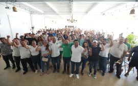 Lleva Renán Sánchez mensaje de transformación a trabajadores del volante