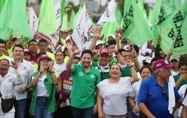 “Vamos a seguir combatiendo la corrupción e impulsando el uso responsable y transparente de los recursos públicos”, dice Renán Sánchez en el debate del Distrito 11