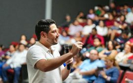 Renán Sánchez Tajonar convoca a cozumeleños a opinar sobre el Cuarto Muelle