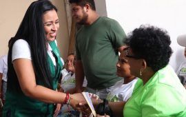 Blanca Merari se compromete a incluir a los portomorelenses en la toma de decisiones