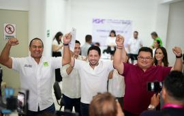 Recibe Renán Sánchez constancia como diputado electo del D11; triplica el voto Verde en Cozumel