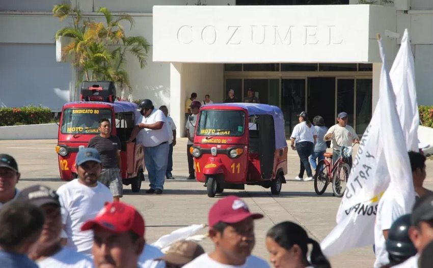¿OTRO CONFLICTO? | MORENA propone legalizar mototaxis en las islas, y podría abrir un frente con Sindicatos taxistas (documentos)