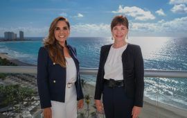 ¿UNA SEÑAL SOBRE SU FUTURO? Se reúne Mara con presidenta del Consejo Mundial de Viajes y Turismo