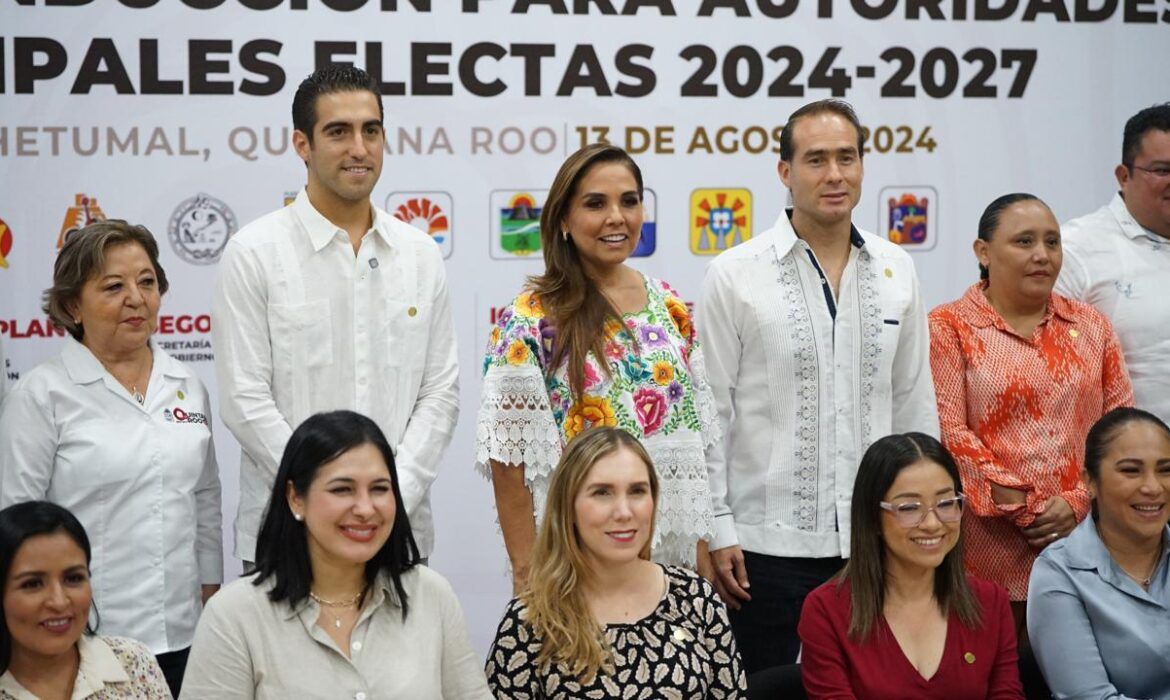 Mara sube a Gino a encabezar un evento con alcaldes electos, en otra señal hacia 2027
