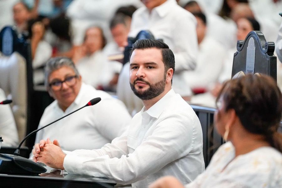 “Legislaremos por el presente y futuro de Quintana Roo”: Eric Arcila