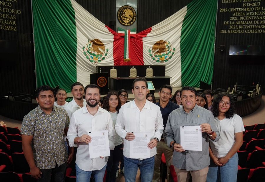 “Llega a Quintana Roo la Transformación Juvenil” | Presentan iniciativa Eric Arcila y Gino Segura por el derecho a la Primera Experiencia Laboral
